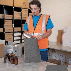 PIG&trade;&nbsp;Absorbent Packaging Pouch